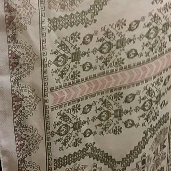 Jessica Simpson Ruana NWOT - Picture 2 of 7